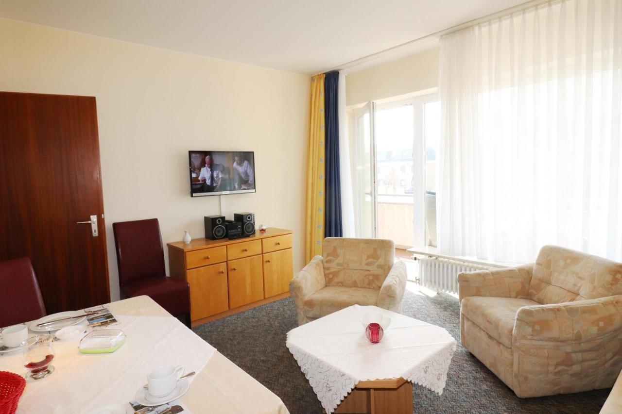 Haus Dithmarschen Wohnung 6 บือซุม ภายนอก รูปภาพ